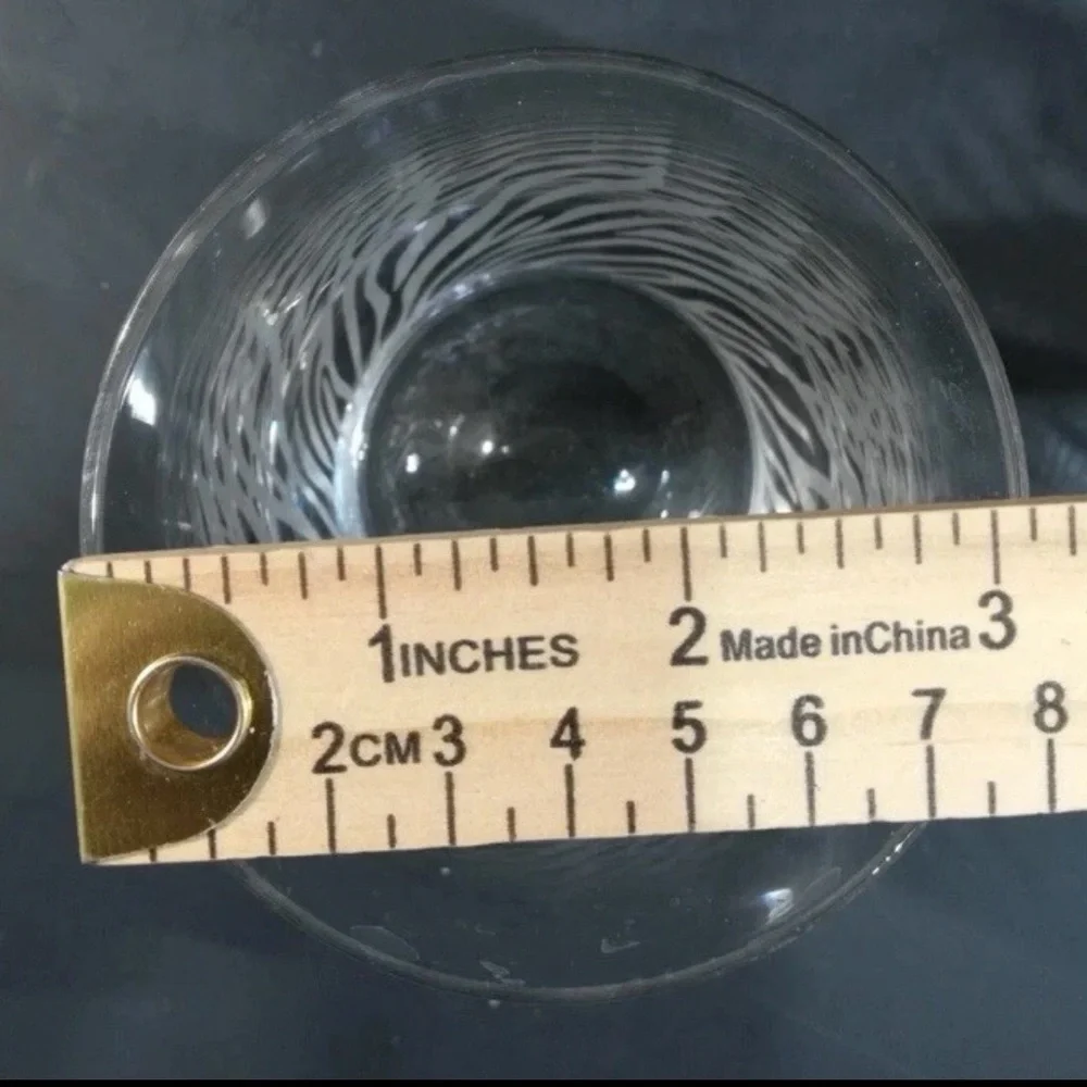 VTG Neimus Marcus old Fashion Glass White Leaf Pattern